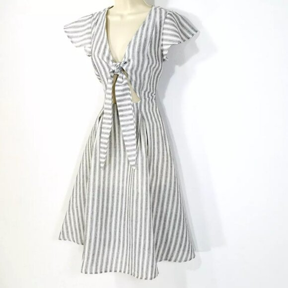 &Merci Tie Front Linen Blend Dress Sz M Flutter Sleeves Stretch Waist Cut Out - Picture 3 of 12